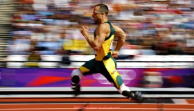 章鱼直播-篮球运动员力量训练与灵活性提升对比赛表现的综合影响分析